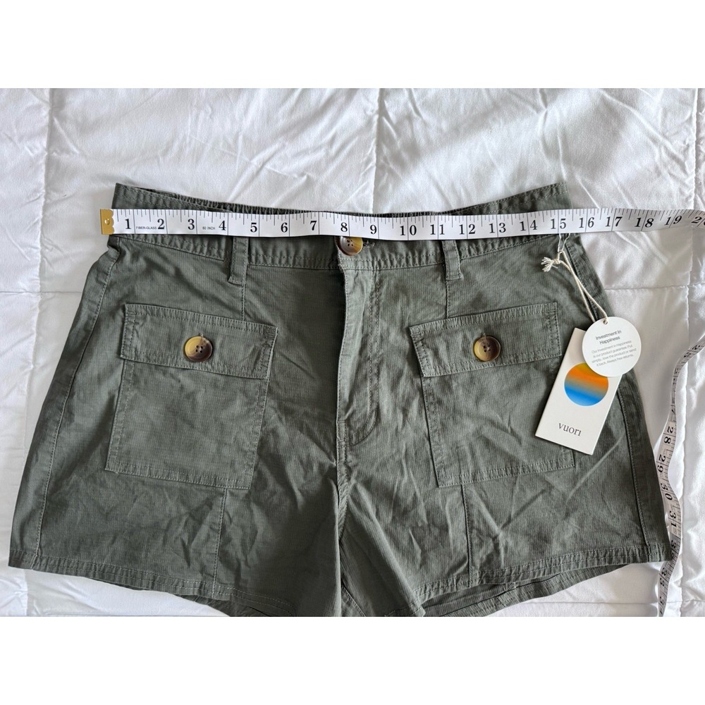 Vuori Women's Cargo Shorts - Olive Green - Picture 7 of 12